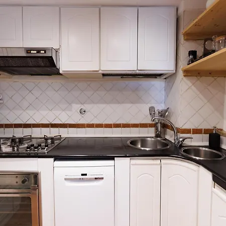 Pantheon Attico Esclusivo Apartamento *